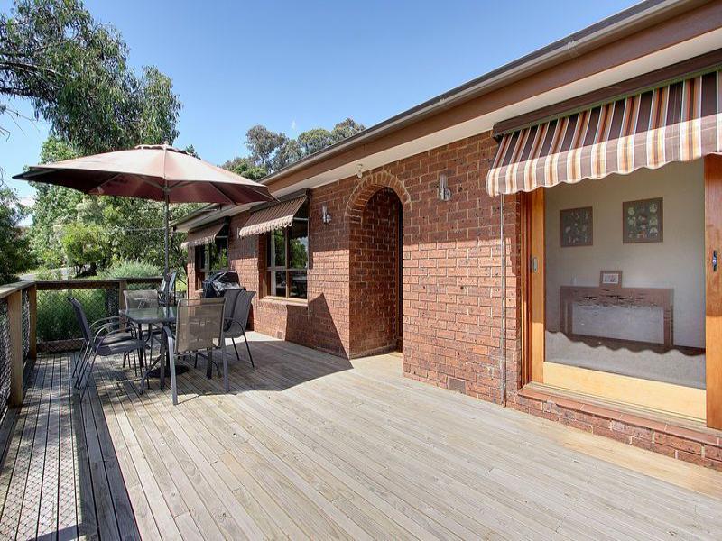 1012 Bastow Road, Lilydale, Vic 3140 Property Details