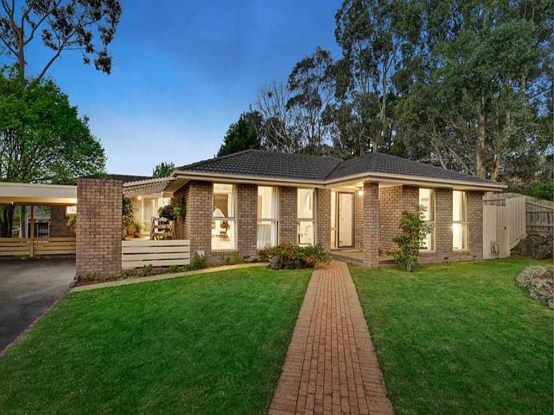 2 Wallace Avenue, Donvale, VIC 3111