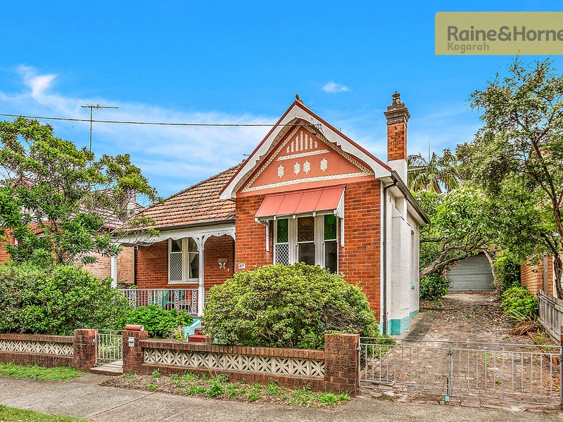 27 Hampton Court Road, Carlton, NSW 2218 Property Details