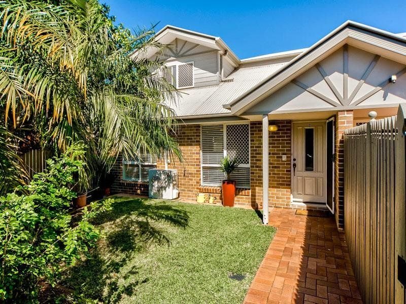 2/34 View Street, Chermside, Qld 4032 Property Details