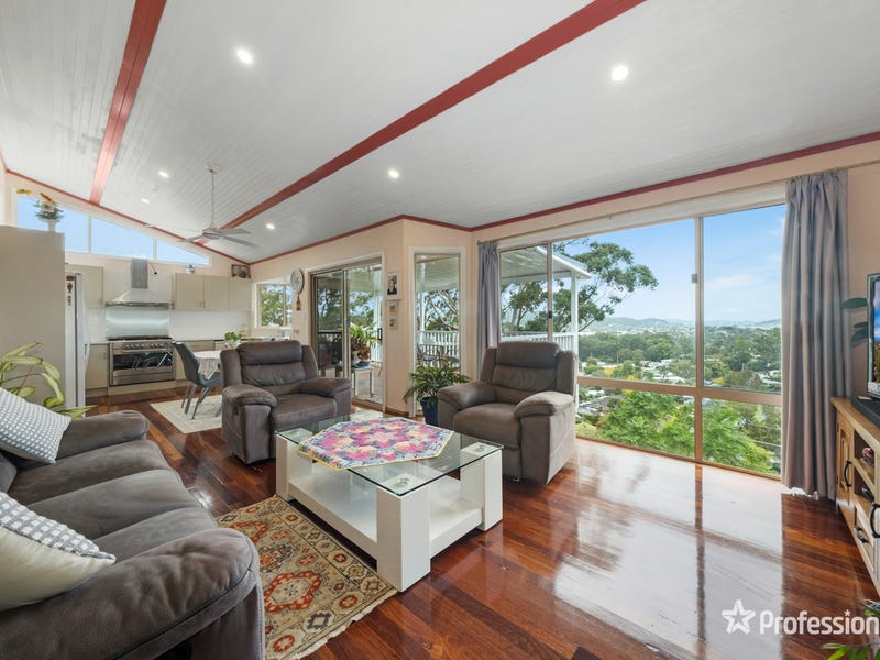 12 Margaret Rose Drive, East Gosford, NSW 2250
