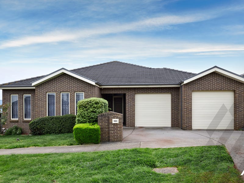 68 Cook Street, Drouin, VIC 3818