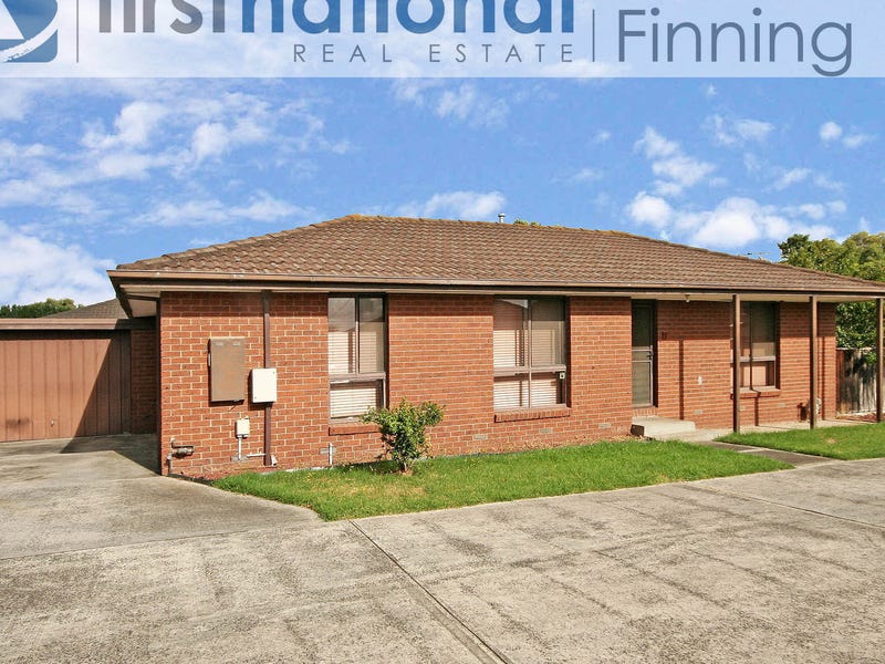 15 Lecky Street, Cranbourne, VIC 3977