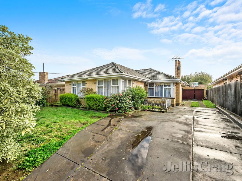 15 Catherine Road, Bentleigh East, VIC 3165