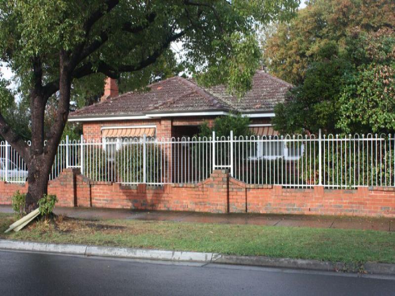 23 ALBERT AVE, Springvale, Vic 3171 - Property Details