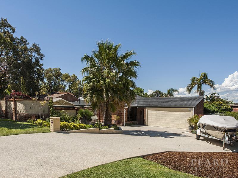 4 Corby Lane, Carine, WA 6020