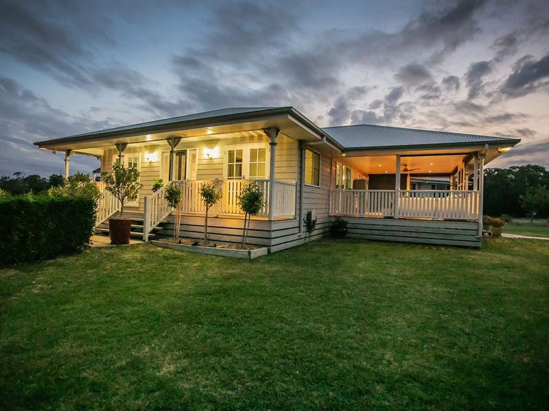 110 Ainsworth Street, Chinchilla, QLD 4413