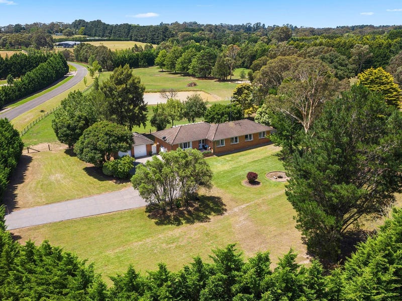 2 Parsland Close, Exeter, NSW 2579 Property Details