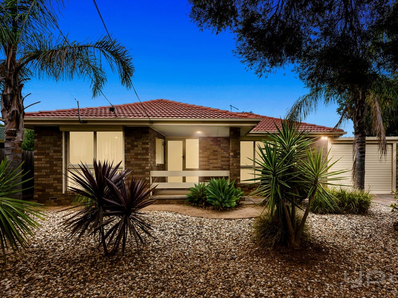 14 Quartok Avenue, Werribee, Vic 3030 Property Details