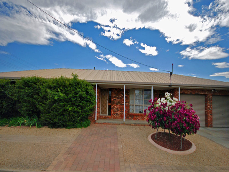 32 Lenne Street, Mooroopna, Vic 3629 Property Details