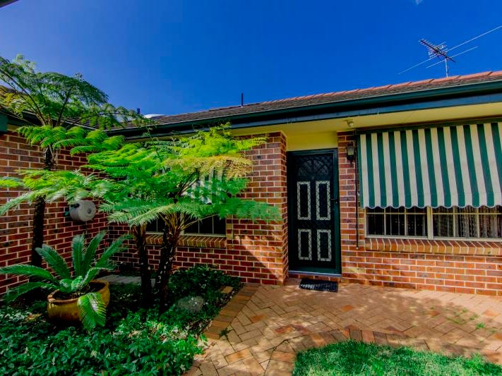 8/151 Ambleside Circuit, Lakelands, NSW 2282