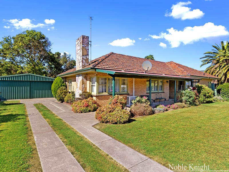 33 Snodgrass Street, Yea, Vic 3717 Property Details