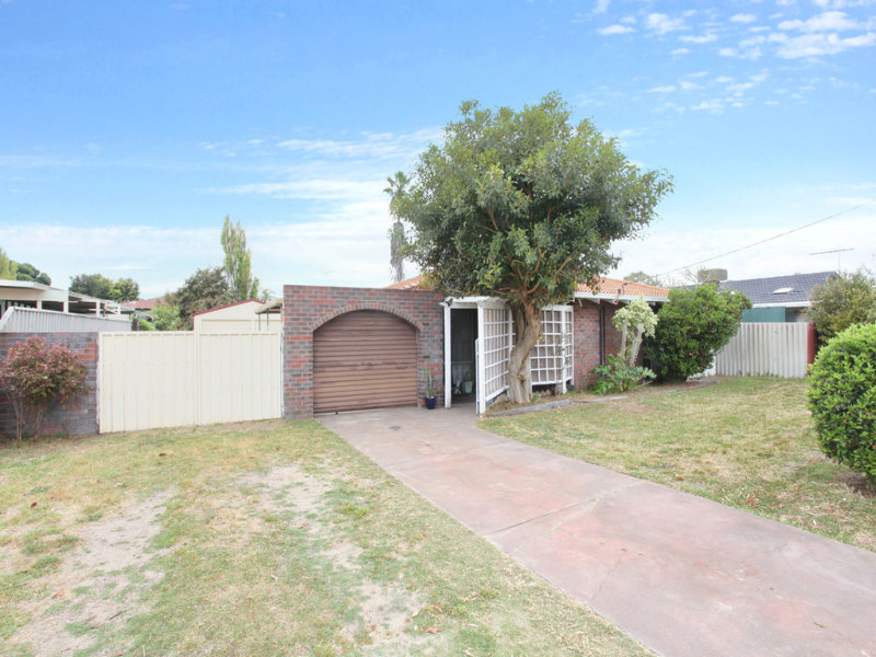 6 Waterton Way, Cooloongup, WA 6168 Property Details