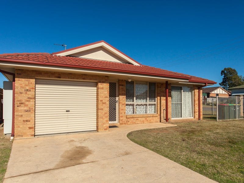 Unit 2/12 Chidgey Street, Cessnock, NSW 2325 Property Details