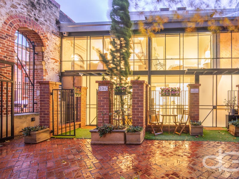 1/34 Henry Street, Fremantle, WA 6160