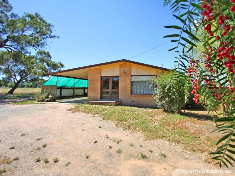 14 Bull Street, Currawarna, NSW 2650