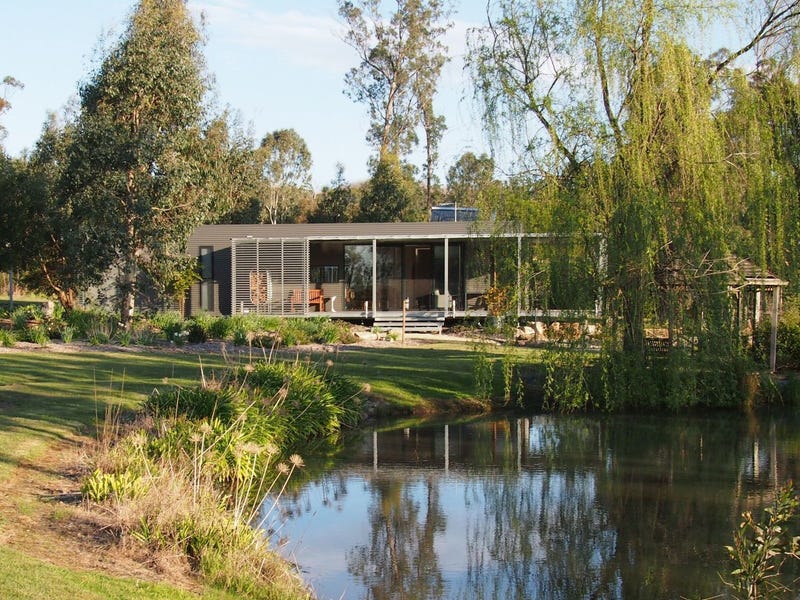 202 South Cathedral Lane, Buxton, VIC 3711