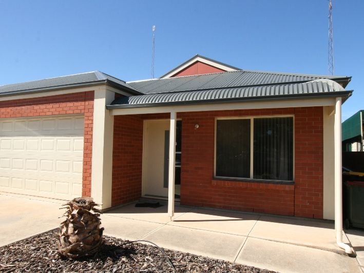 32 Kadina Road, Wallaroo, SA 5556 Property Details