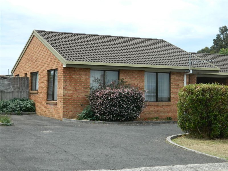 2/72 Upper Maud Street, West Ulverstone, TAS 7315