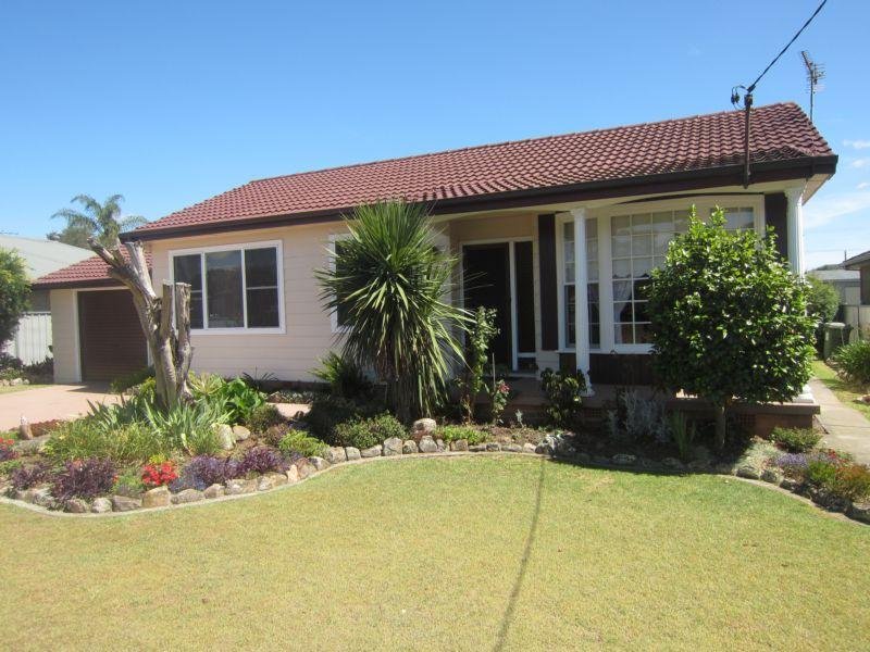 13 Adams Street, Heddon Greta, NSW 2321