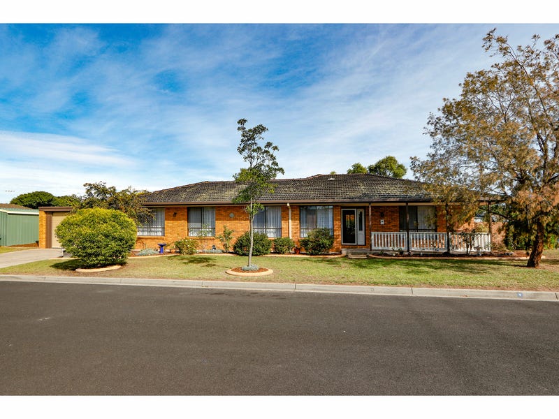 10 Montgomery Street, Sale, VIC 3850