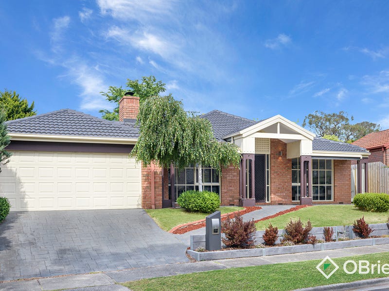 4 clyde clearance court frankston south