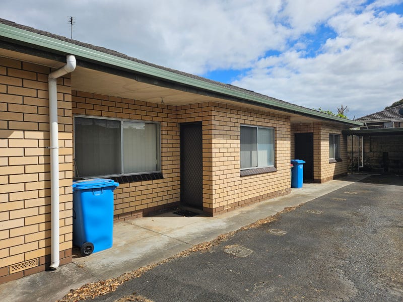 3/102 Jubilee Highway West, Mount Gambier, SA 5290 Flat for Sale