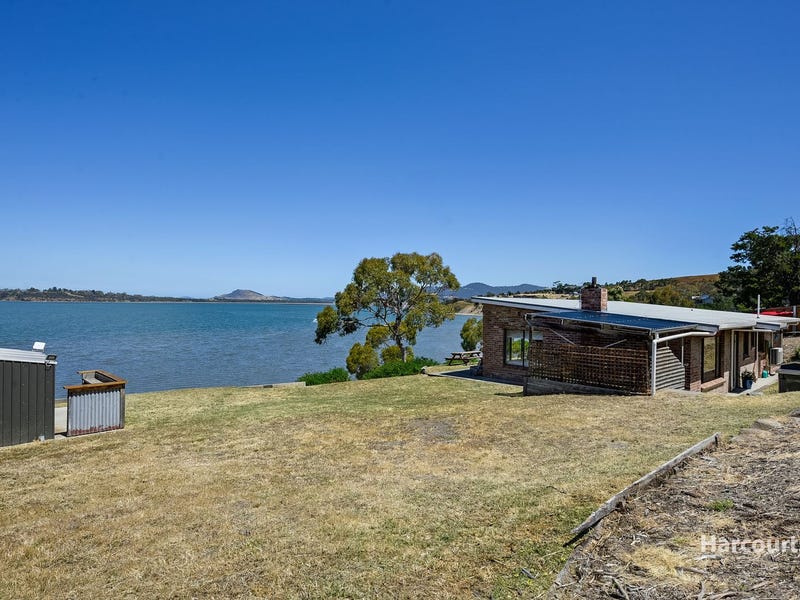 569 Shark Point Road, Penna, TAS 7171