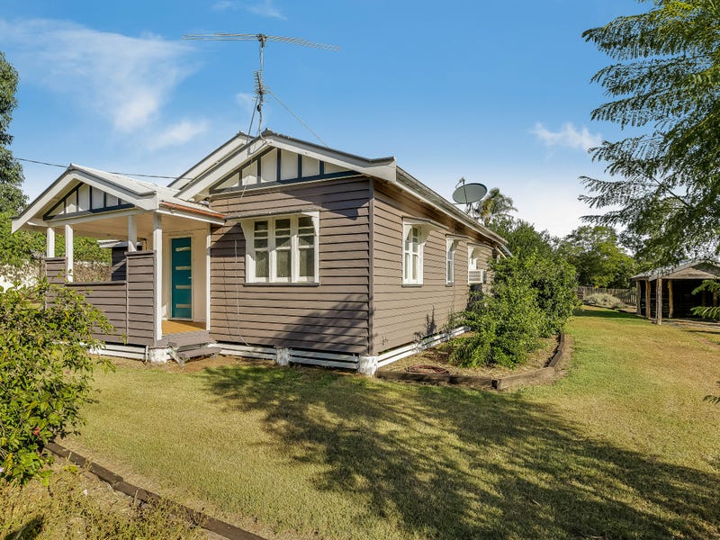 2 Hartwig Street, Goombungee, QLD 4354