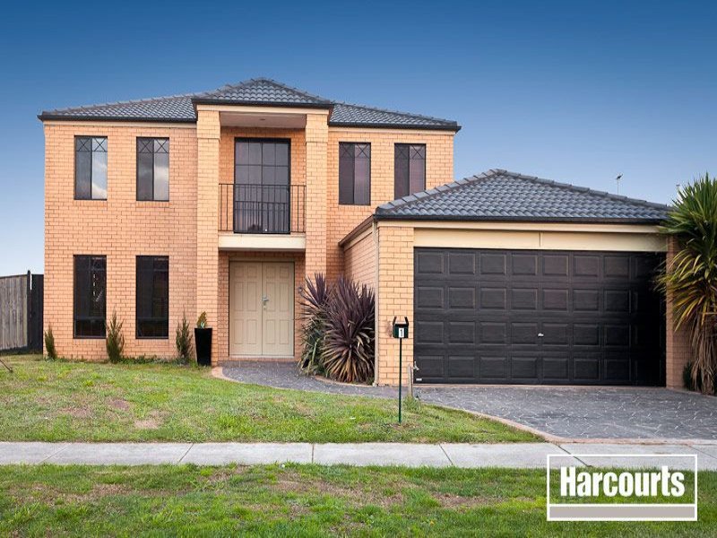 1 Hollington Way, Berwick, VIC 3806