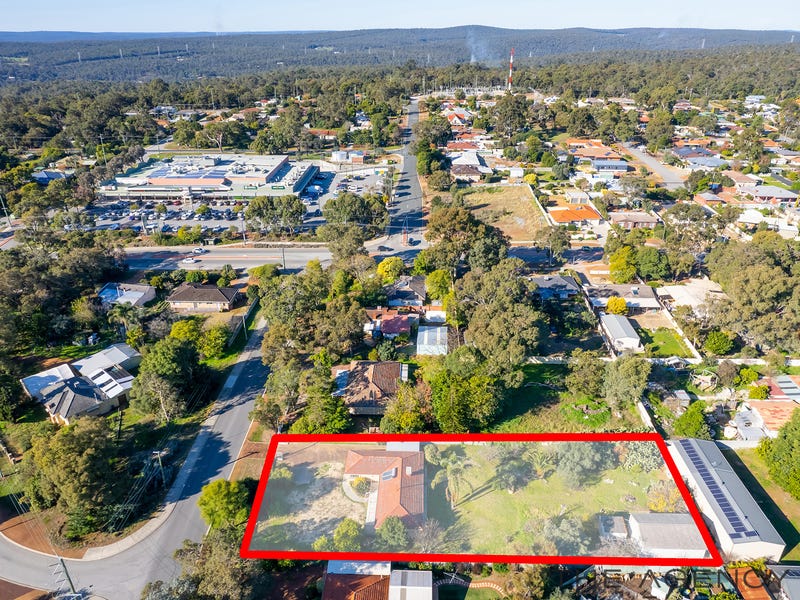 5 Sampson Road, Kalamunda, WA 6076 Property Details