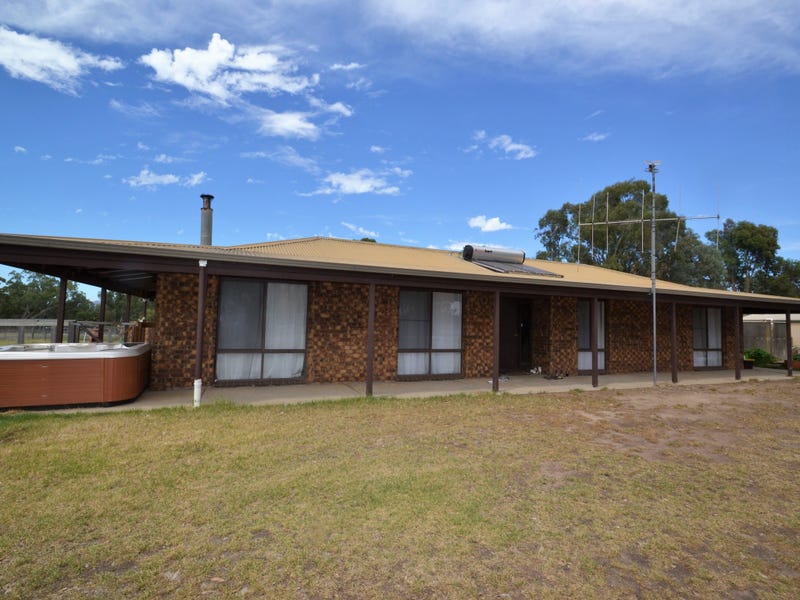 210 Highlands Road, Seymour, VIC 3660