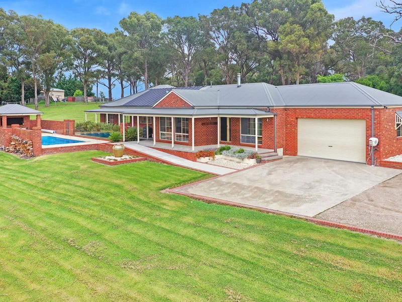 300 Balfours Road, Granite Rock, VIC 3875