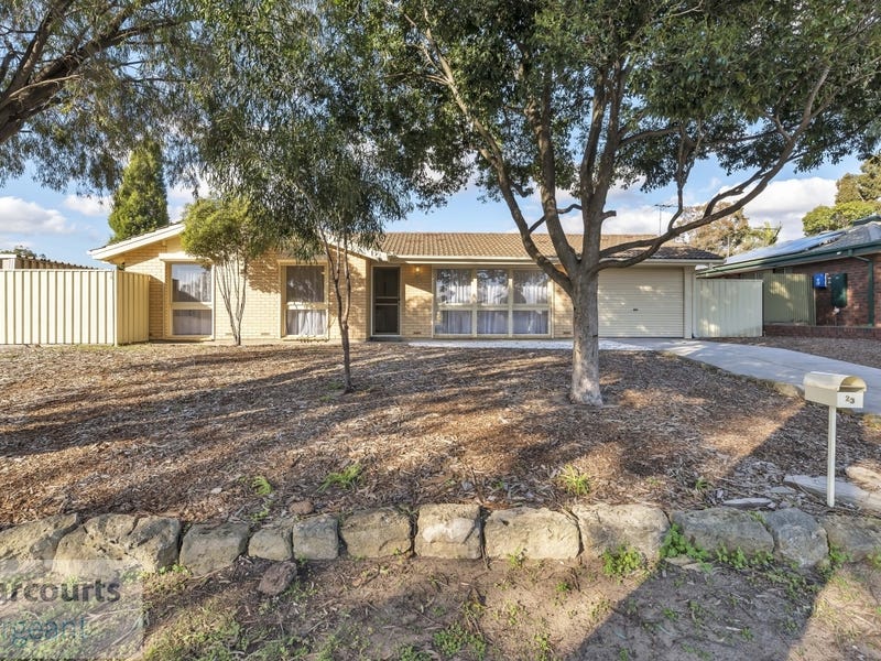 23 Park Lake Drive, Wynn Vale, SA 5127 23 Park Lake Drive, Wynn Vale, SA 5127