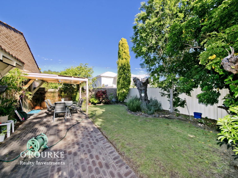 1/95 Brighton Road, Scarborough, WA 6019 Property Details