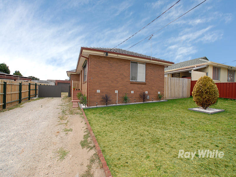 9 Allison Avenue, Eumemmerring, Vic 3177 Property Details