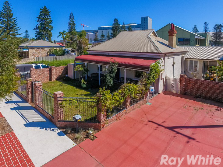 182 Augustus Street, Geraldton, WA 6530 Property Details