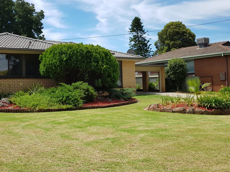 1014 Pemberton Street, West Albury, NSW 2640