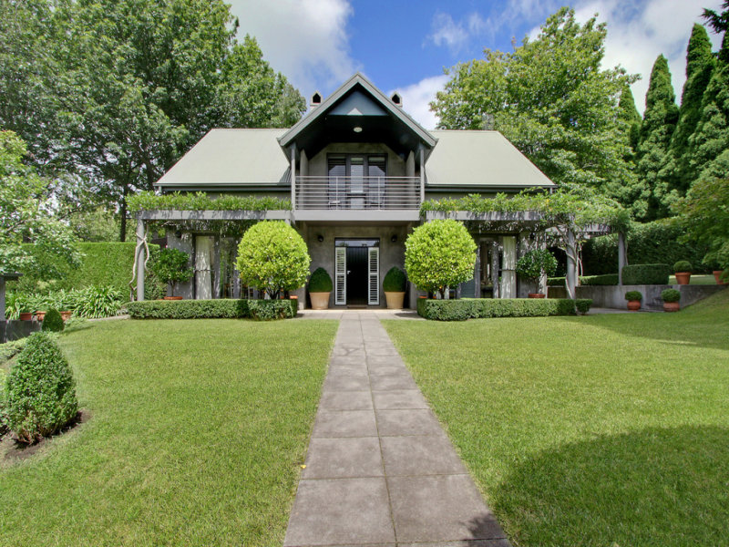 11B Osborne Road, Burradoo, NSW 2576