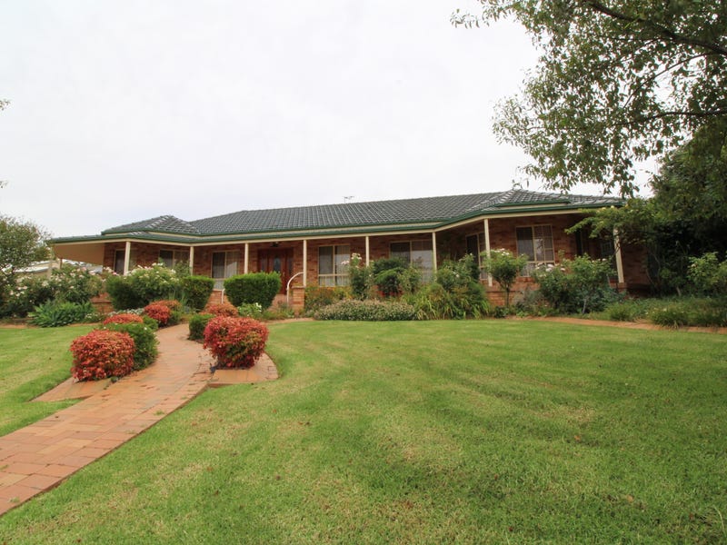 32 Nicholls Street, Griffith, NSW 2680