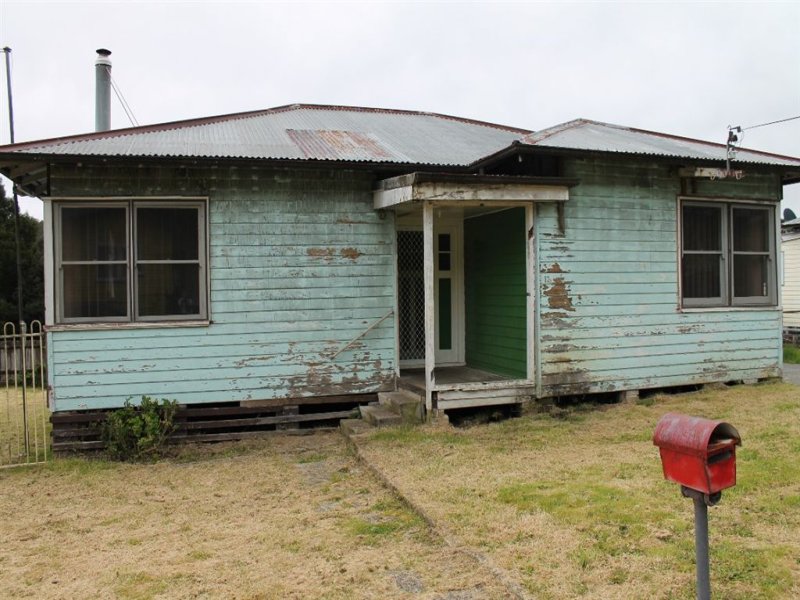 17 Hollywood Street, Rosebery, Tas 7470 Property Details