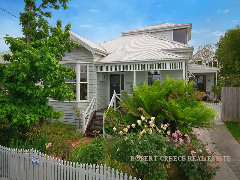 16 Bayswater Road, Newtown, VIC 3220