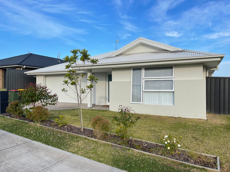 13 Dornoch Avenue, Heddon Greta, NSW 2321