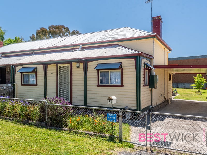 51 Church Street, Blayney, NSW 2799 House for Sale