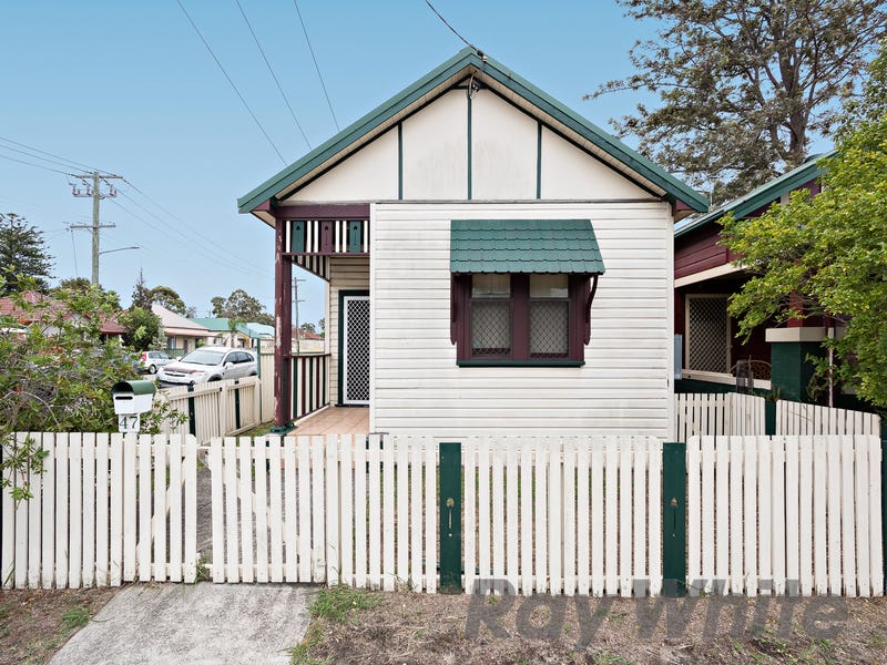 47 Street, Mayfield East, NSW 2304 47 Street, Mayfield East, NSW 2304