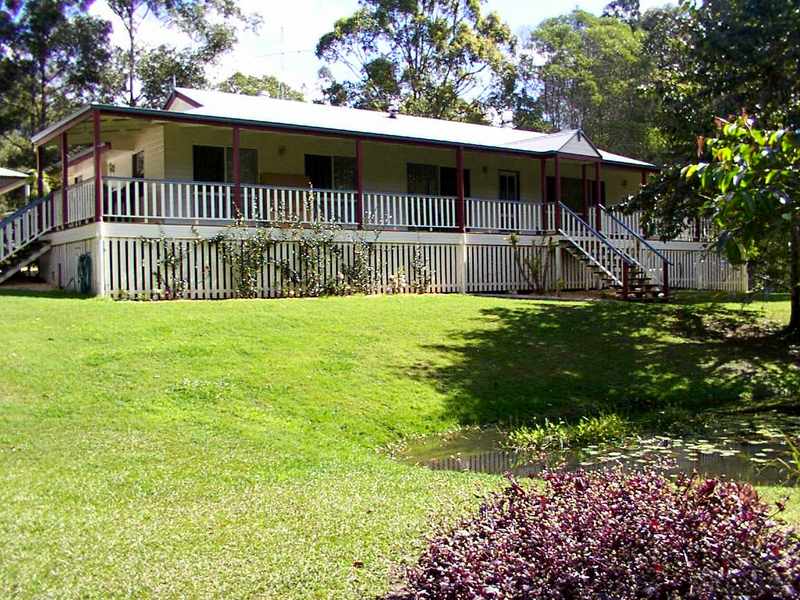 6 Woodlands Court, Mooloolah Valley, QLD 4553