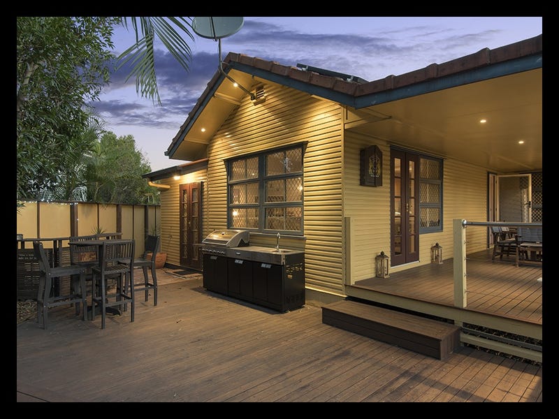 24 Burgess Street, Salisbury, Qld 4107 Property Details