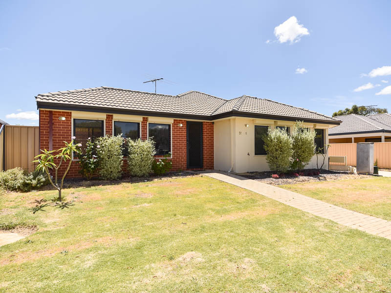 1/37 Sixth Road, Armadale, WA 6112 Property Details