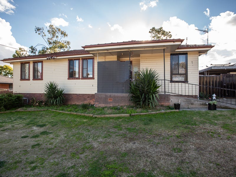 Houses for Sale in Tamworth, NSW 2340