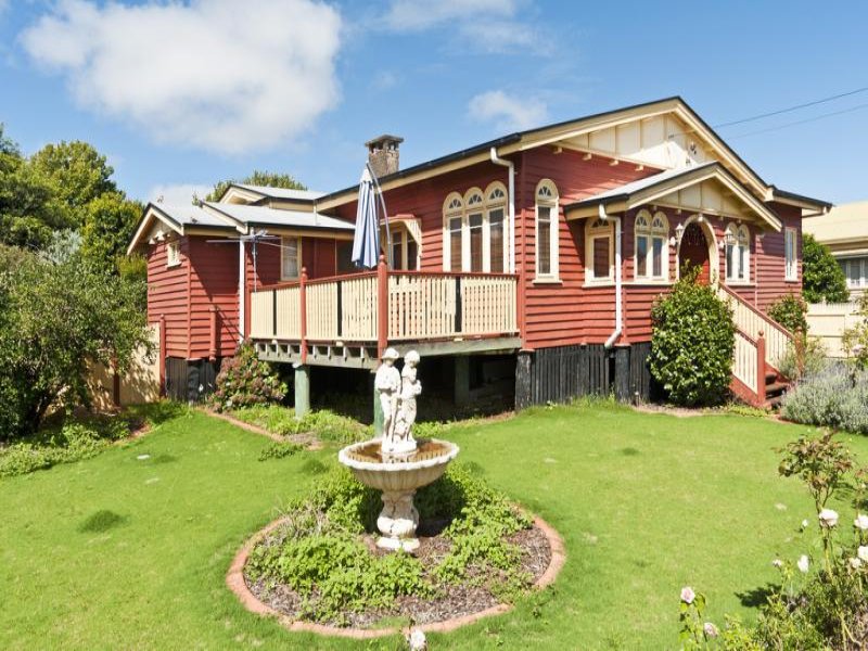 2 Aubigny Street, East Toowoomba, QLD 4350